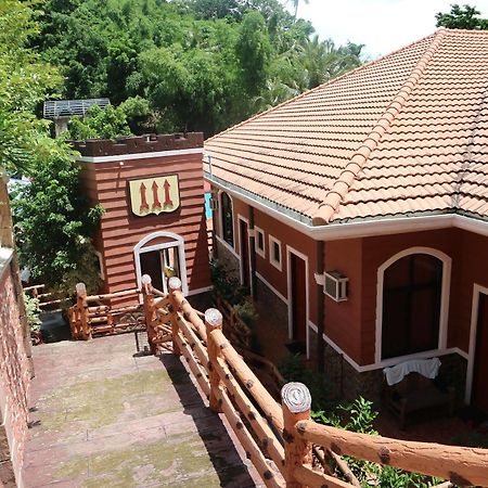 Jannah Glycel Beach House Hotel Guimaras Exterior photo